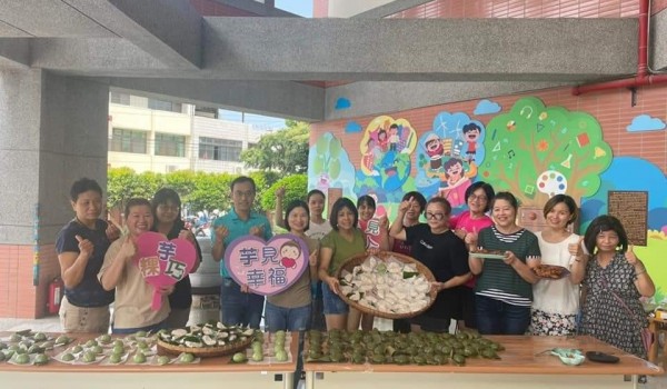 臺中市海區新住民學習中心(德化國小)112年遇見粿人之傳統美食製作