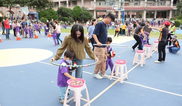 LINE_ALBUM_20241130東勢移民節_241204_3.jpg
