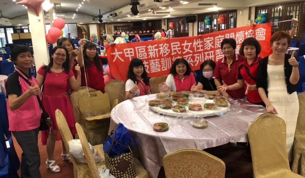 臺中市海區新住民學習中心(大甲區新移民女性家庭關懷協會) 113年營皂健康幸福(DIY)
