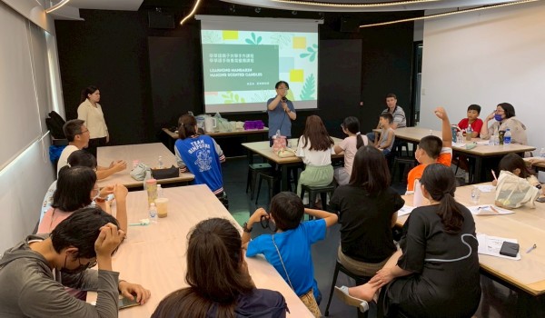 LINE_ALBUM_114.05.17香氛蠟燭課程_250522_5.jpg