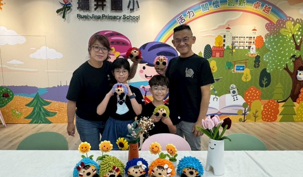 17親子合影.jpg