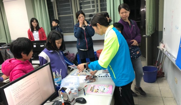 20190307親子電腦班_190308_0007.jpg