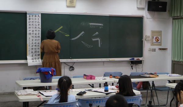 IMG_2327.JPG IMG_2327.JPG