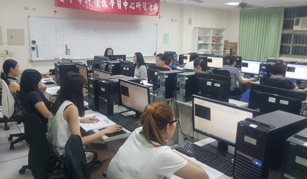 臺中市海區新住民中心(德化國小)107年度電腦生活應用課程成果